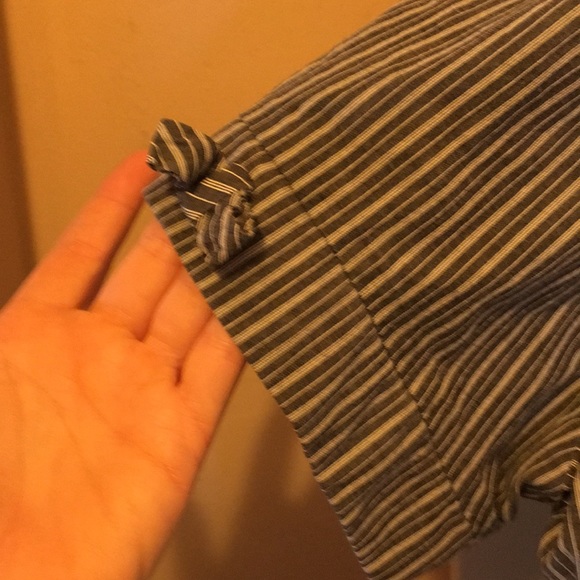 Tunic - Picture 2 of 6